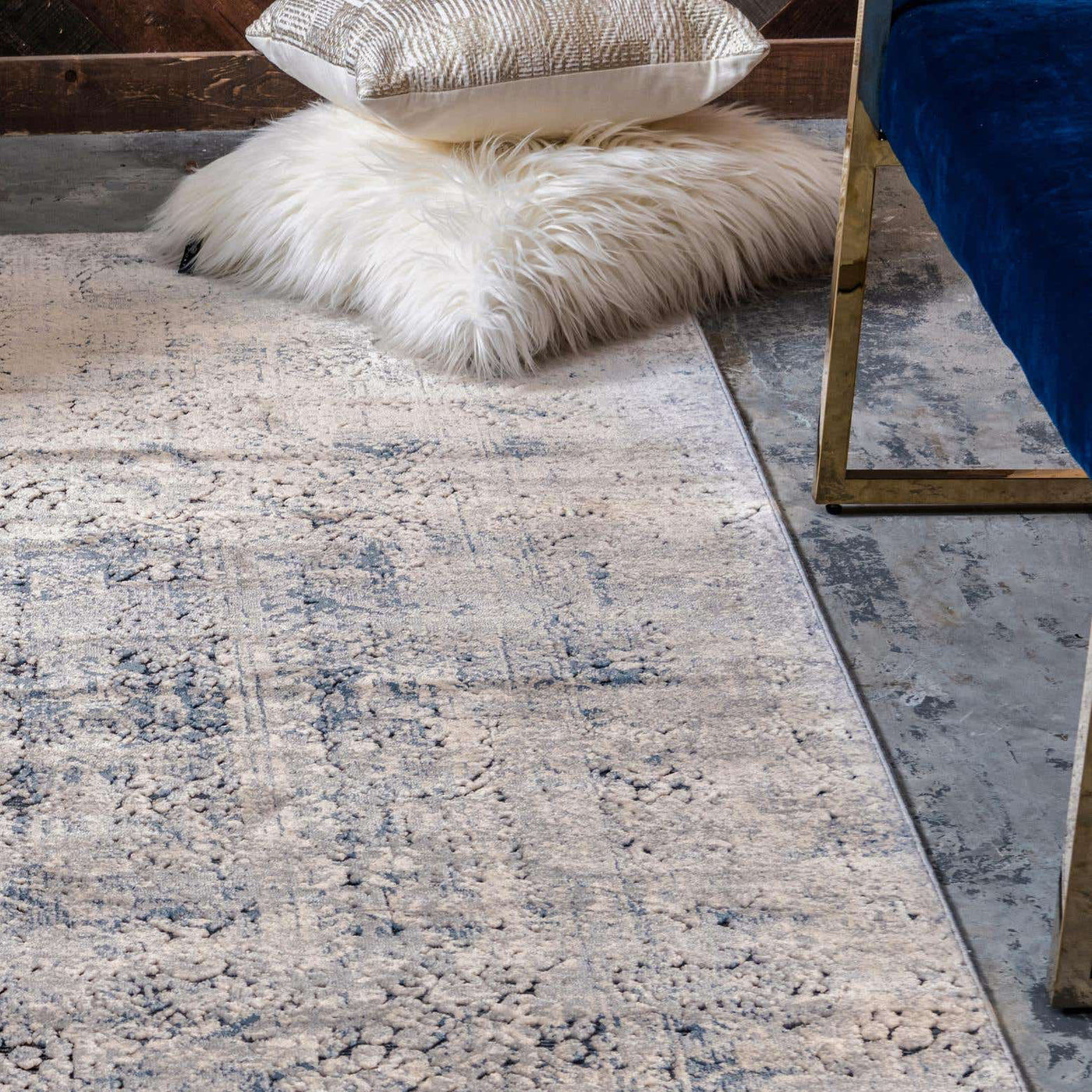 How to choose an area rug in five easy steps by Interiors DBK