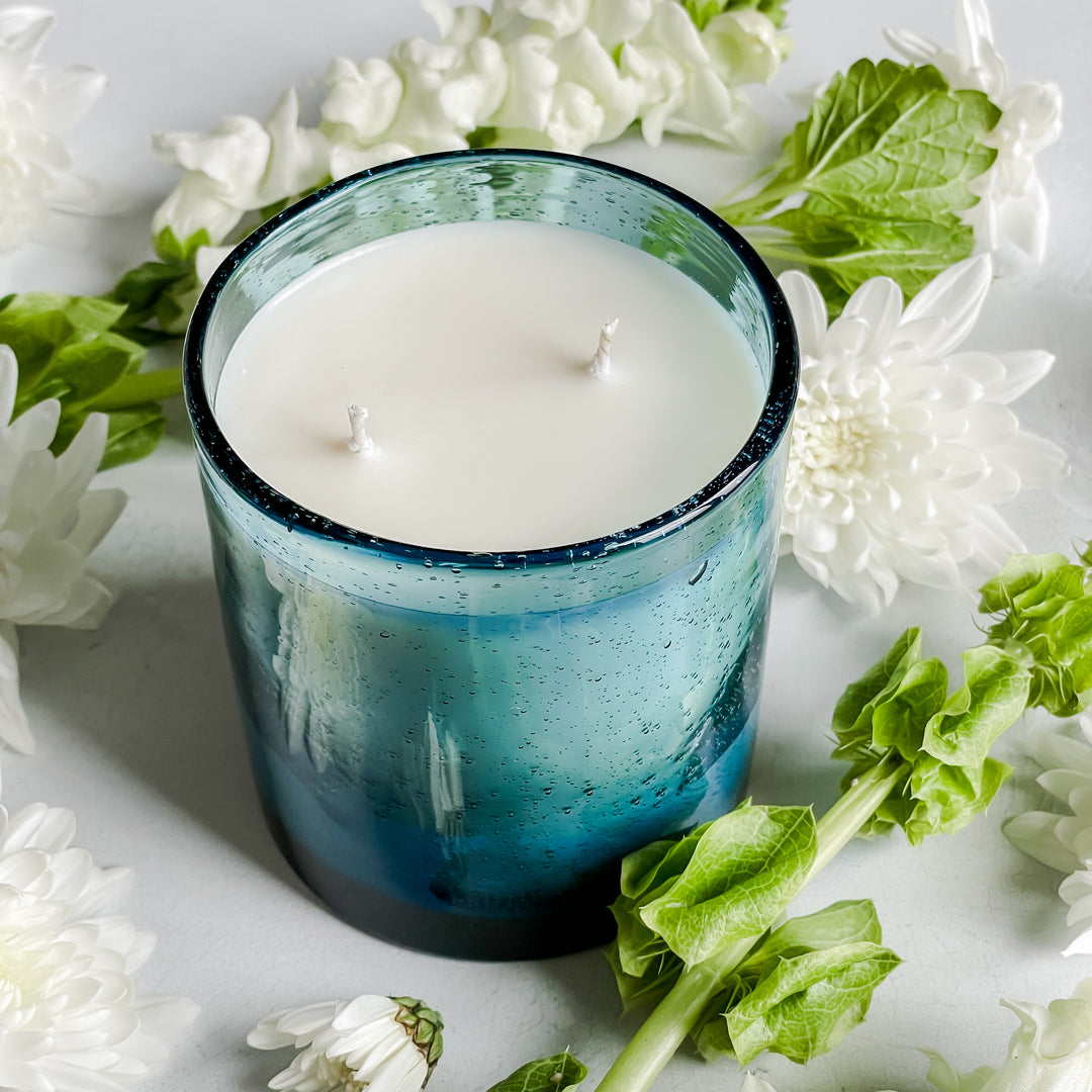 Green tea and lemongrass soy candle,  handmade, non-toxic, vegan-friendly close up view